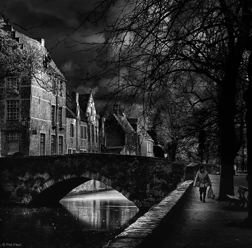 Flour, Piet: As time slows down