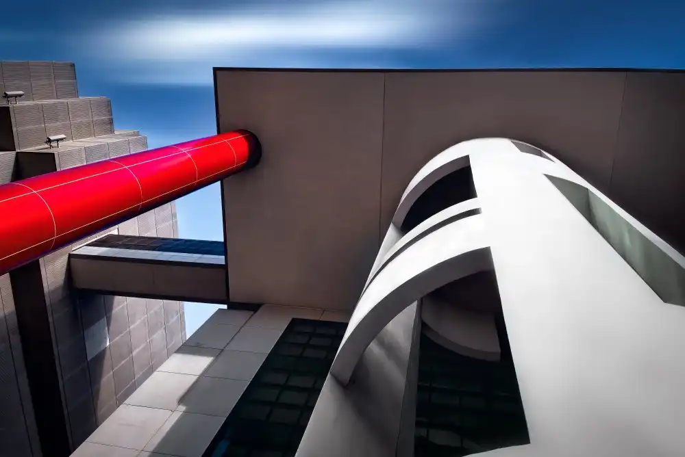 Catherine, W.: Vibrant Architecture