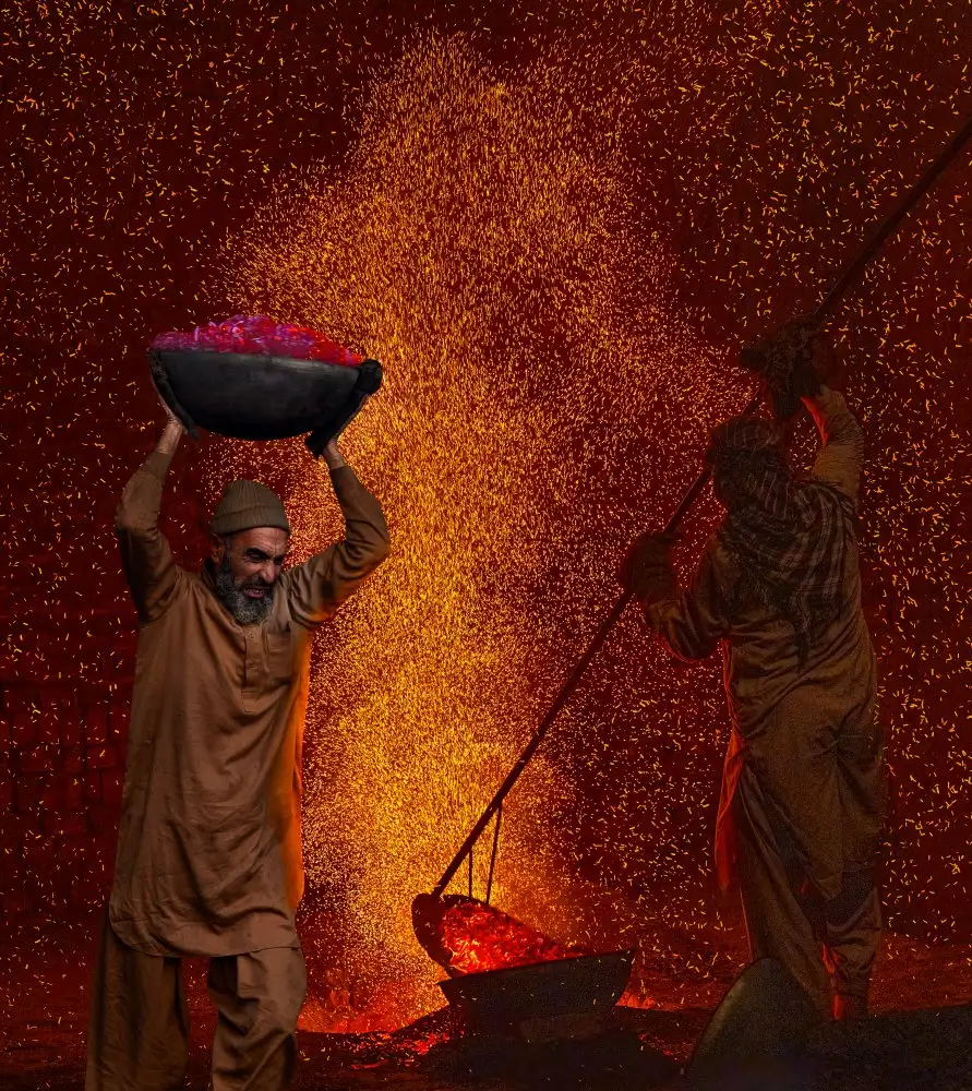 Reza, Nayyer Sayyed: Ouvriers du four