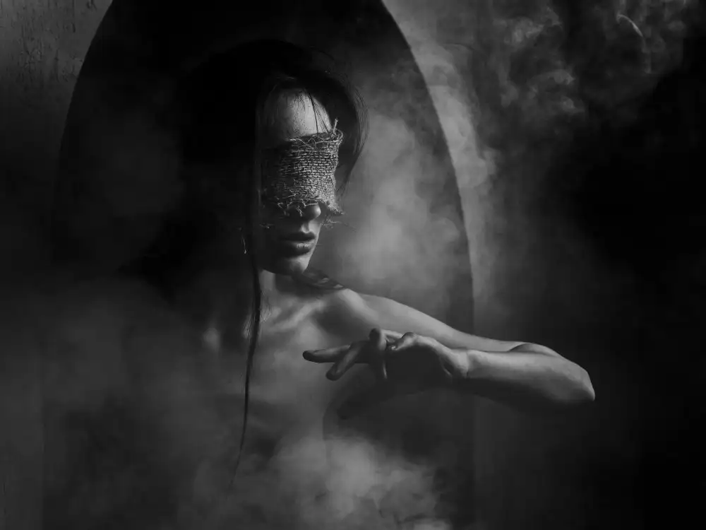 VALEVICIUS, AURIMAS: Nebel