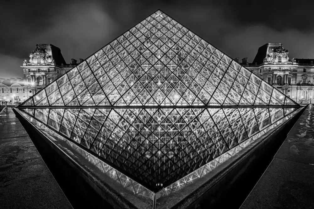 Benmoshe, Kobi: luovre Paris