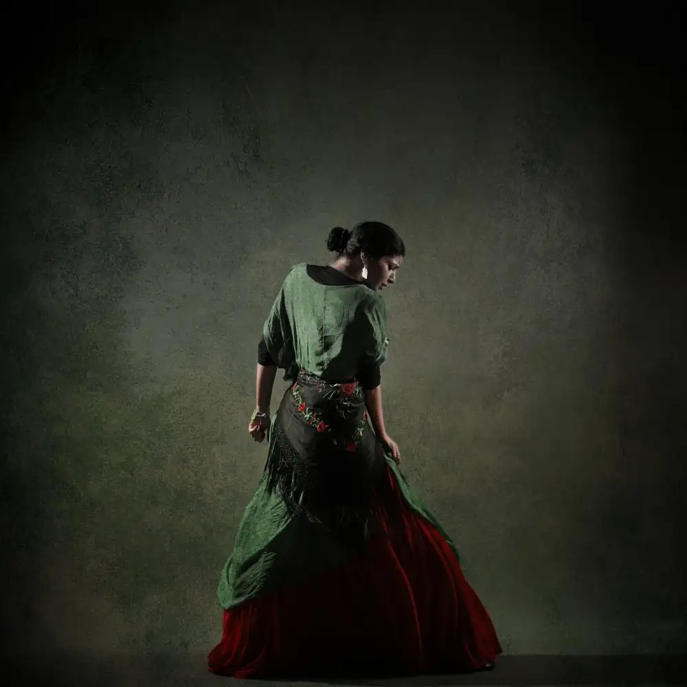 Hasheminasab, Moein: Armenian girl
