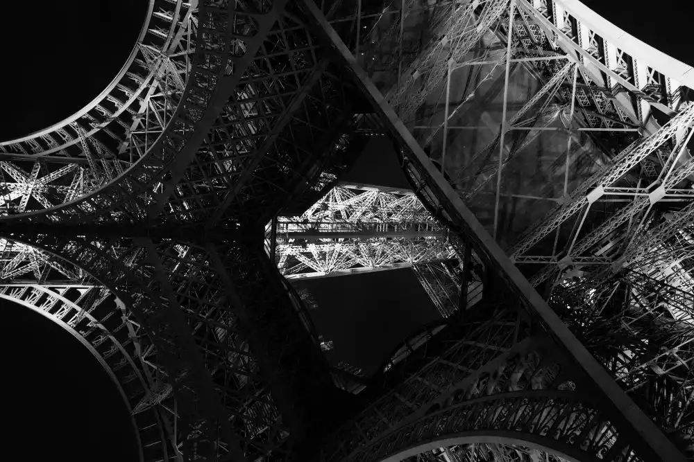 Chawla, Shobhit: Eiffel. A perspective