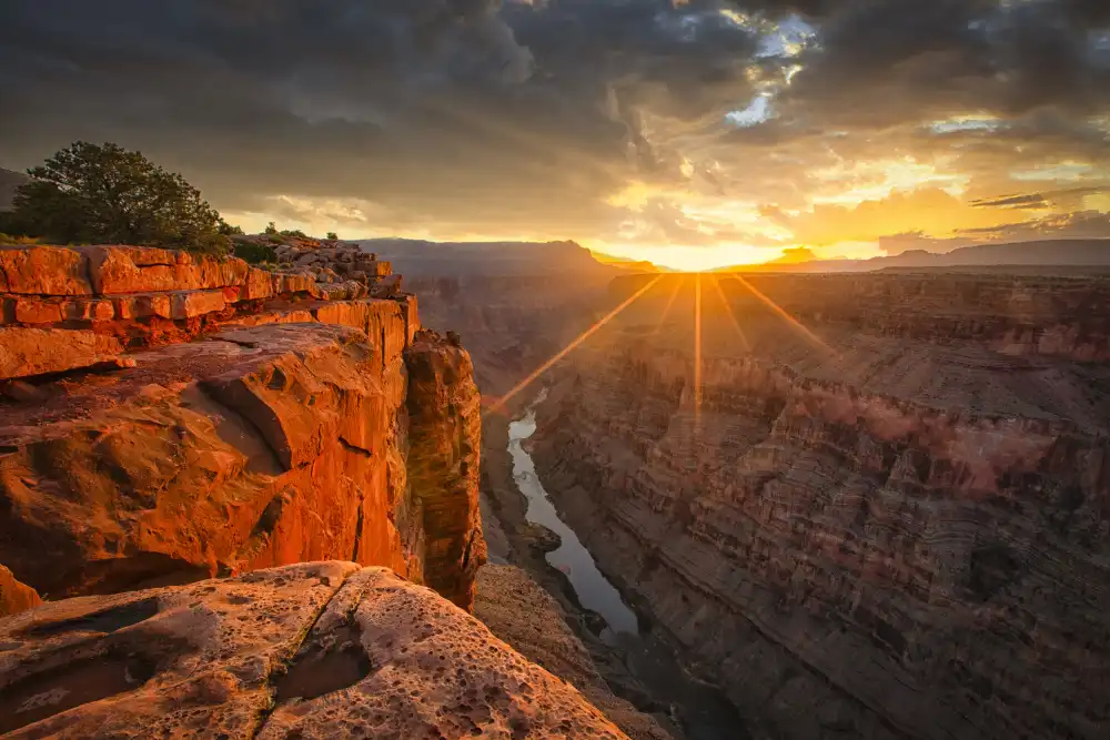 Zheng, Michael: Sonnenaufgang über dem Grand Canyon