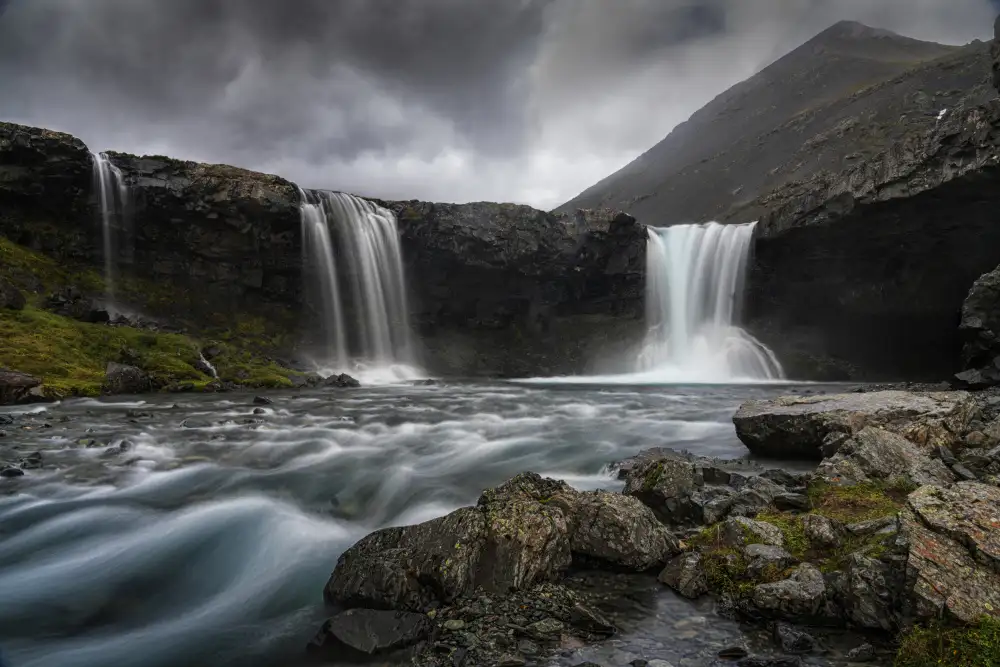 Zhong, John-Mei: Skútafoss