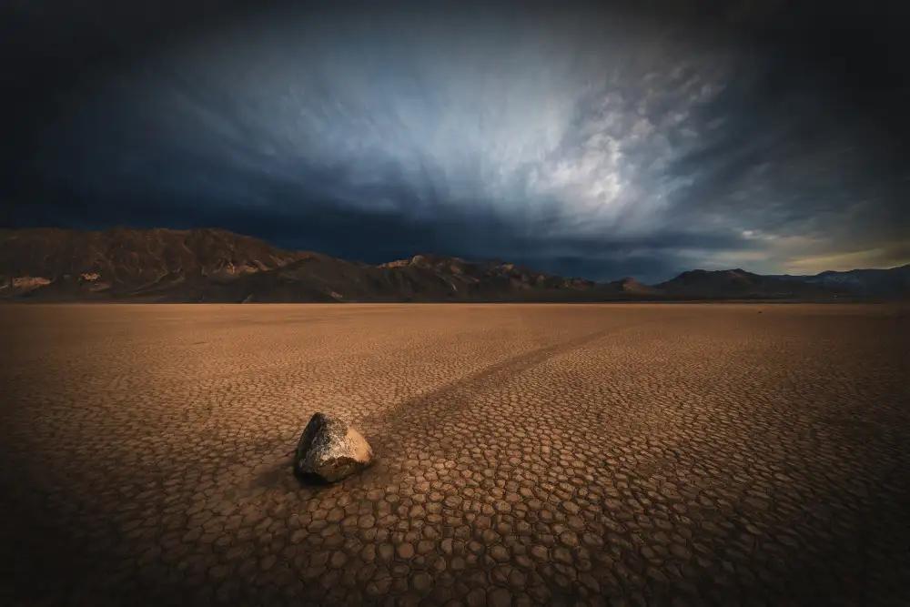May, G.: Racing Across the Desert
