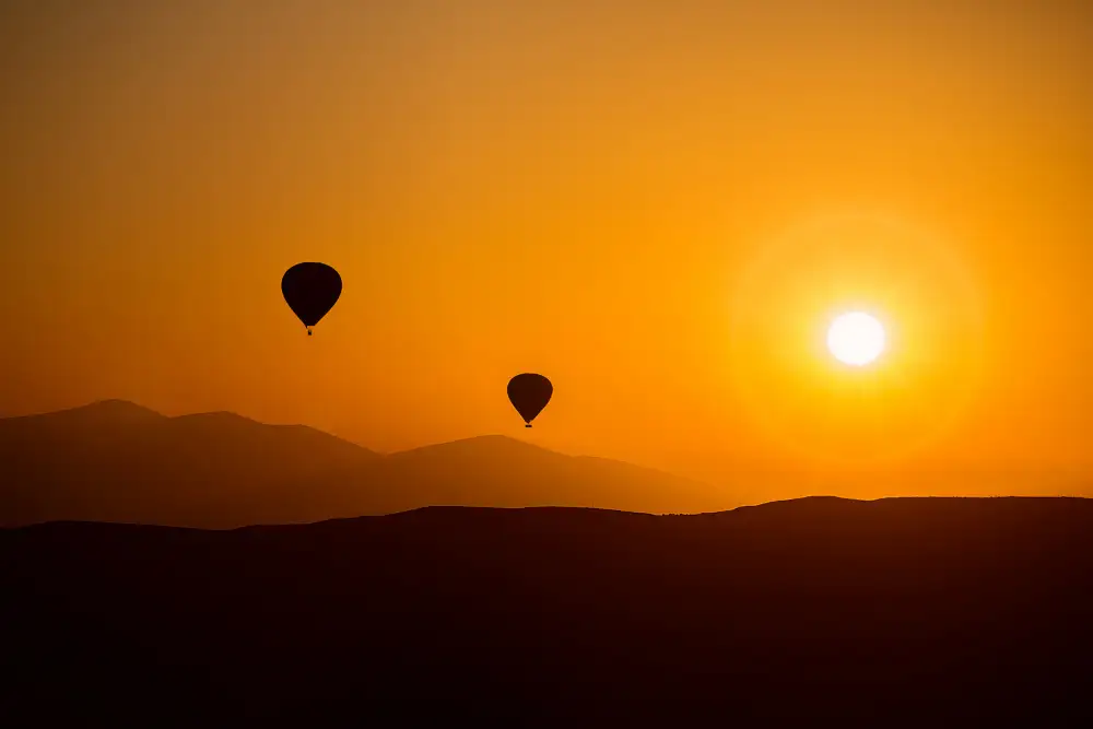 Reza, Nayyer Sayyed: Hot Air Balloons