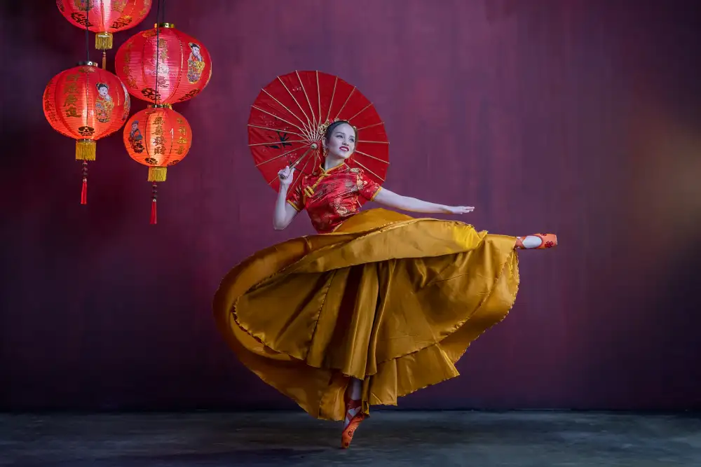 Suhardjo, Lisdiyanto: Ballerina on Chinese New Year