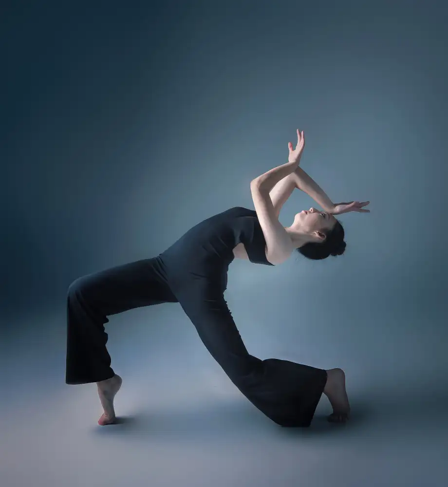 Catherine, W.: Bending Down