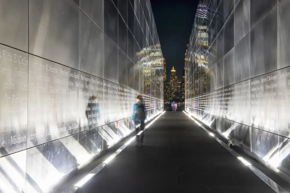 Wang, Ti: Empty sky