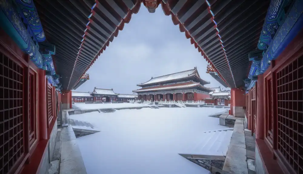 Yuan, Cui: Cining palace in the frame