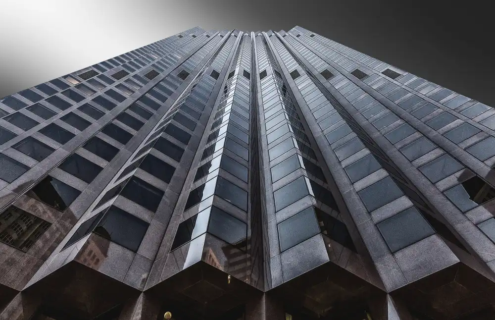 Domont, Jois: 555 California Street