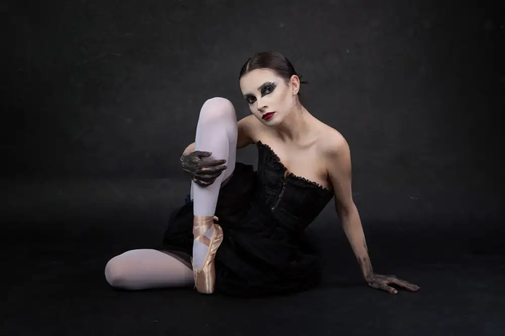 R, Bogdan Mihai: Isabel
