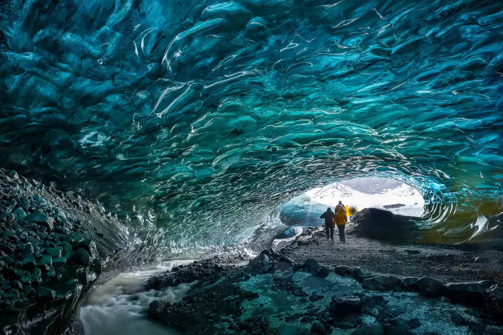 Wang, Ti: The crystal cave