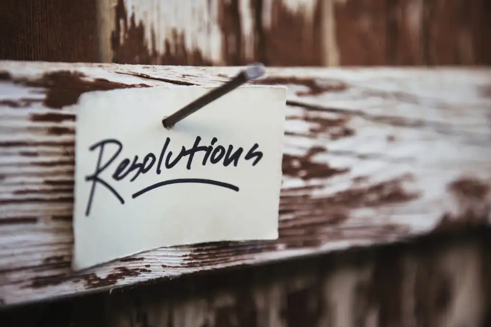 Mossholder, Tim: Resolutions
