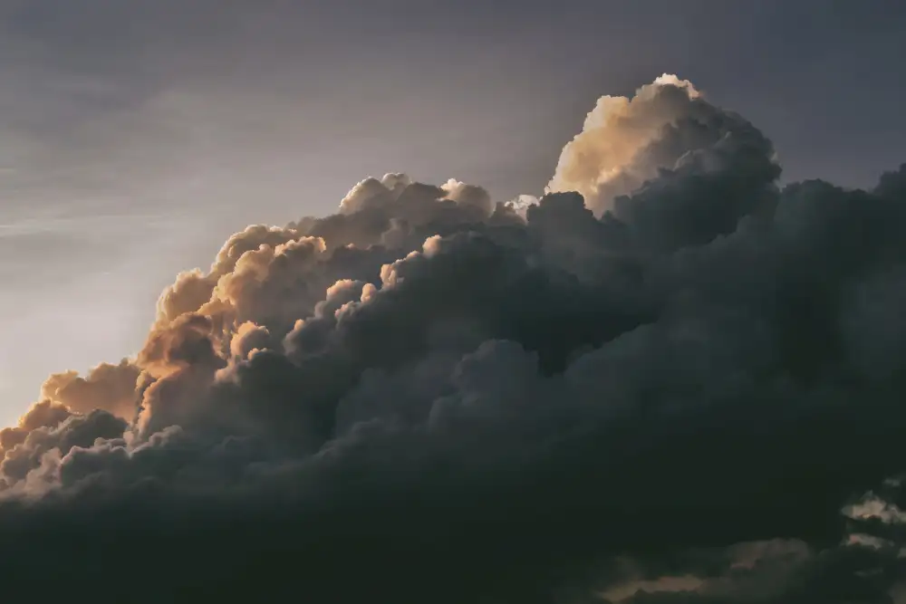 Mossholder, Tim: Dramatic Clouds