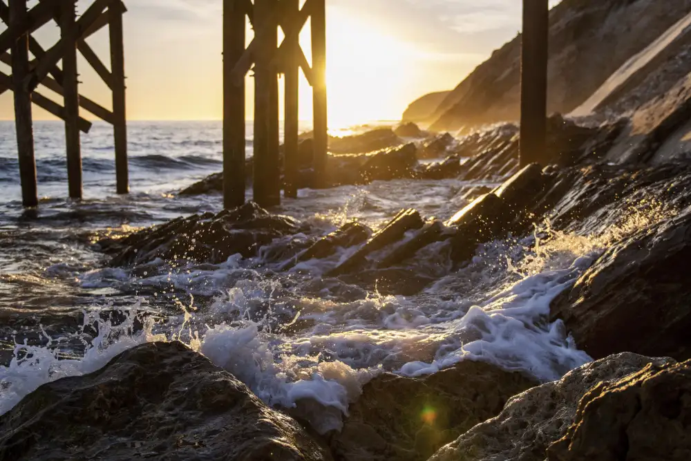 Mossholder, Tim: Coast at Sunset