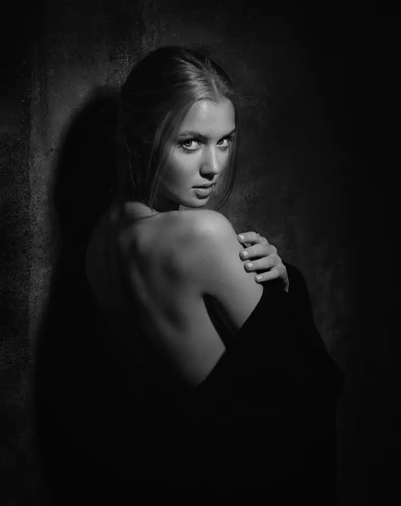 Khalemsky, Sergey: Valeriya