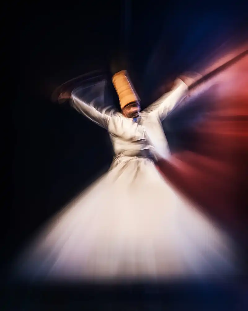 Shawki, Mohamed: The crucified