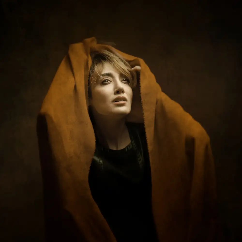 Hasheminasab, Moein: Persian Girl