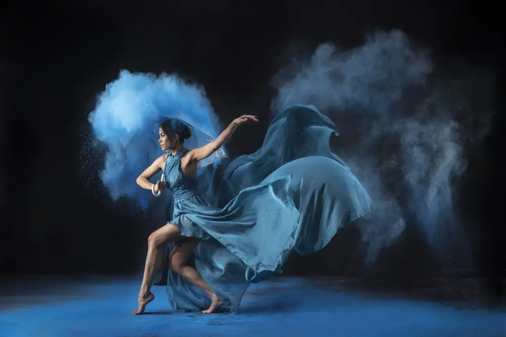 Gramich, Sita: The Lady in Blue