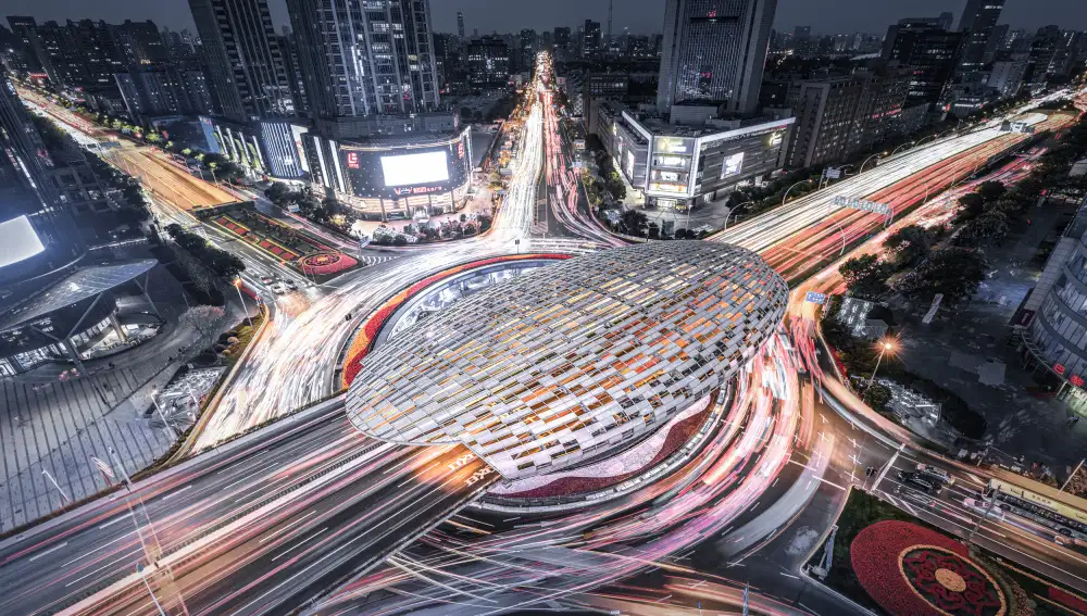 Shen, Ran: Wujiaochang at Night