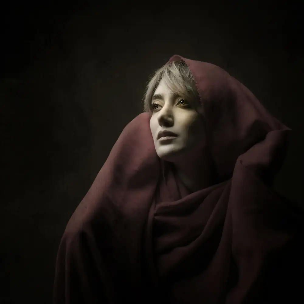 Hasheminasab, Moein: Persian Girl