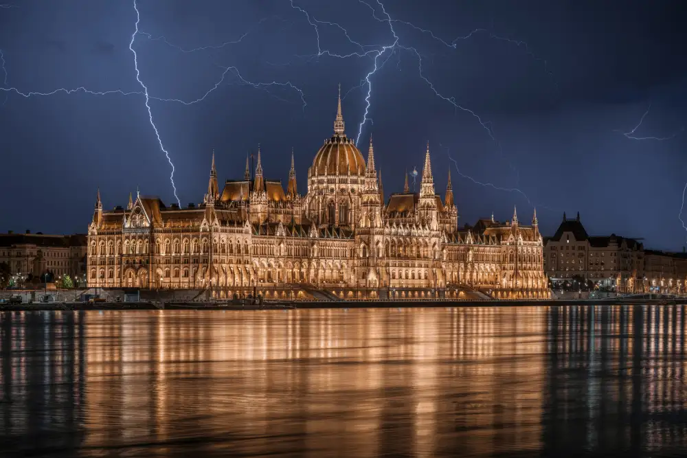 Nicholas: Under the Storm