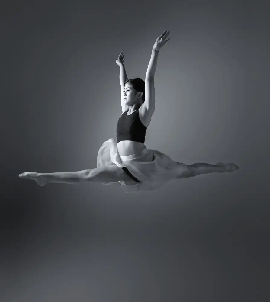 Catherine, W.: The Dancer