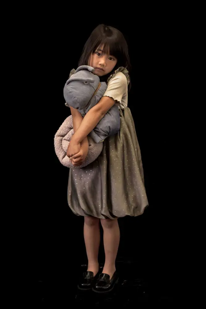 Miharu: girl portrait