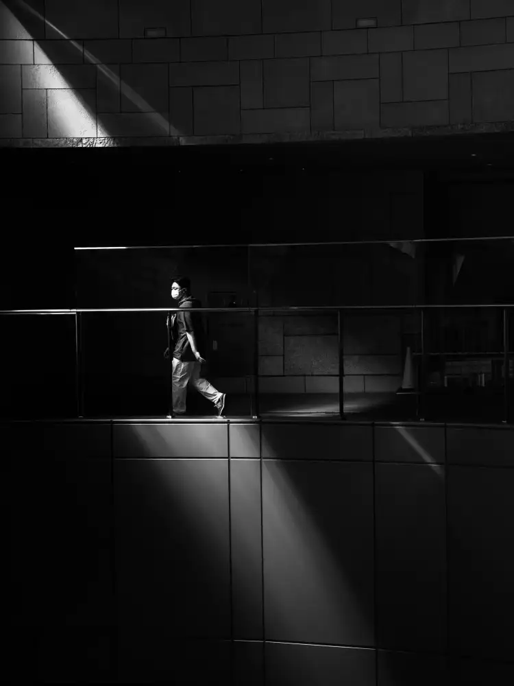 Hata, Satoshi: closs section
