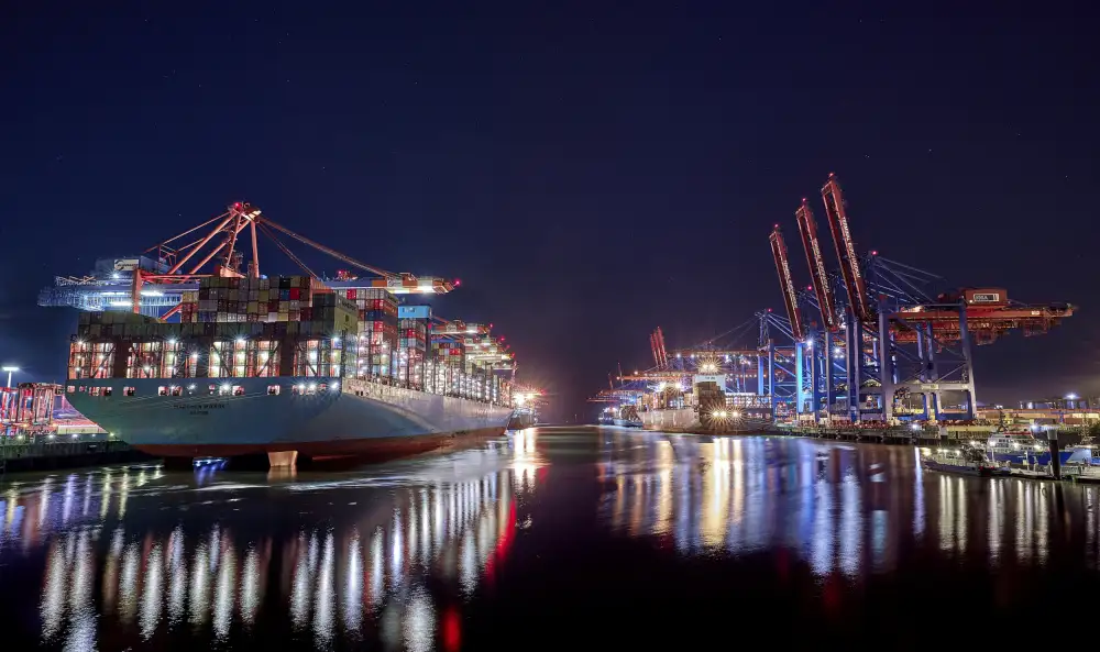 Schade, Peter: Port of Hamburg