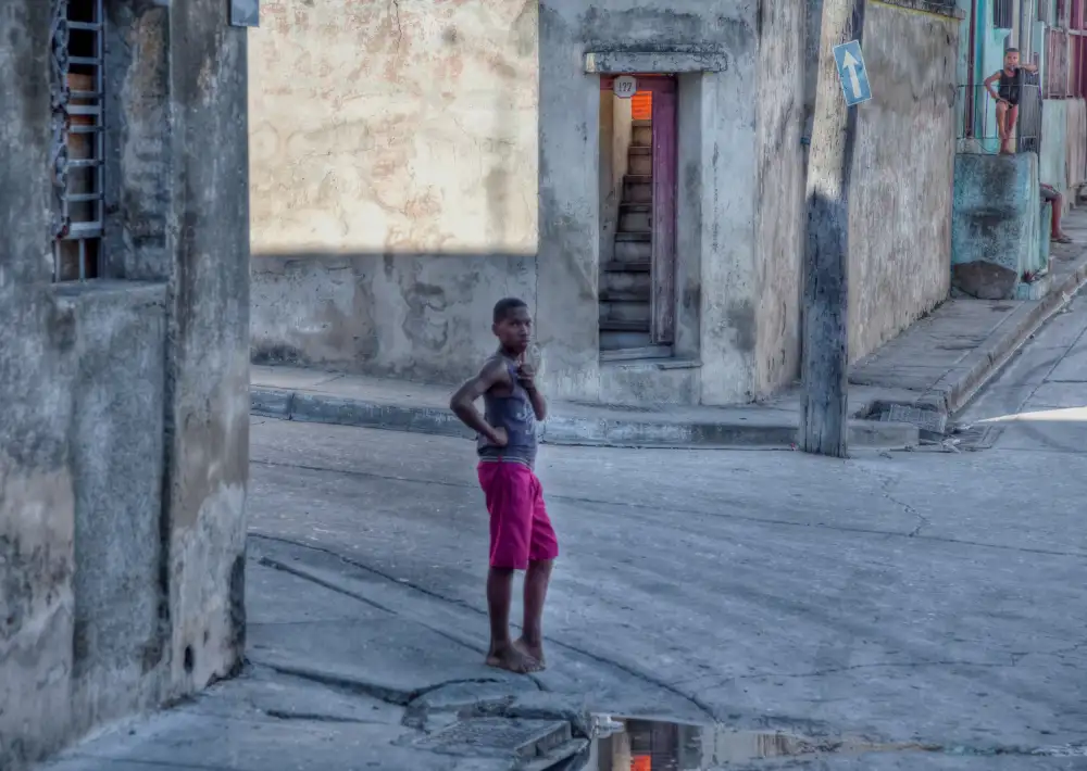 Belgin, Esra: Boy From Number 122