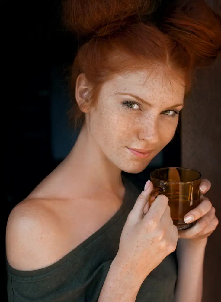 Markova, Tanya: Lei