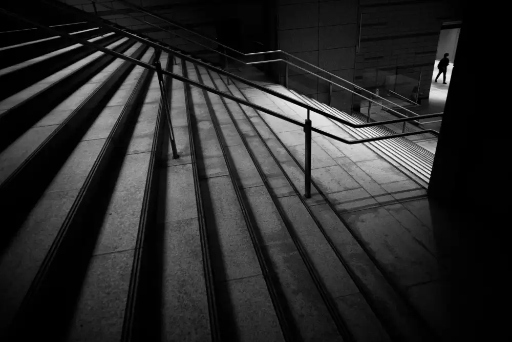 Hata, Satoshi: stairs