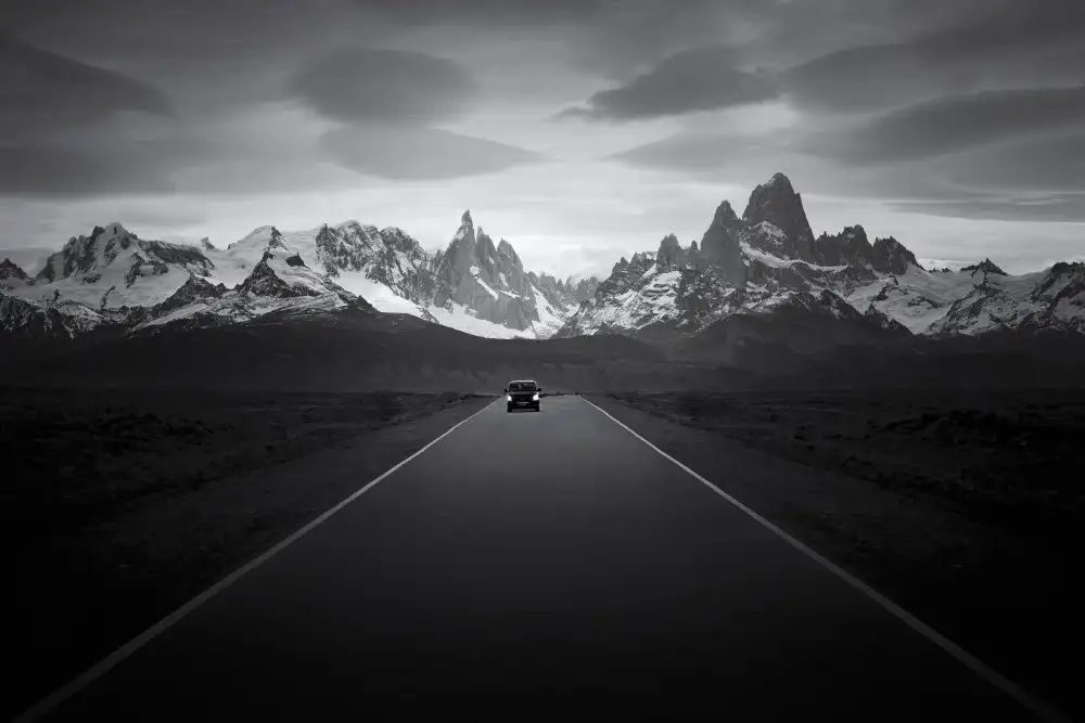 Xu, Leah: Between Fitz Roy and Cerro Torre