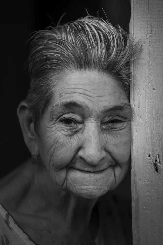 Alcalay, Eyal: Smiling