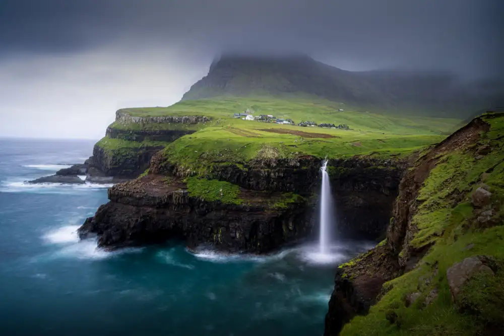 Zhang, Dennis: Cascata