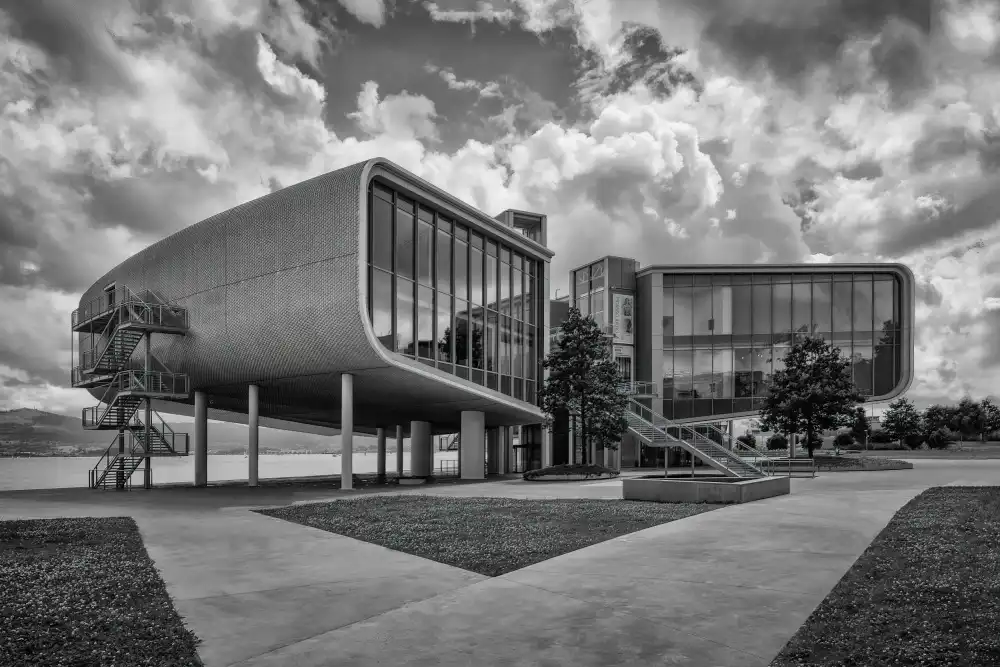 Mingo, de Enrique: Botín-Zentrum