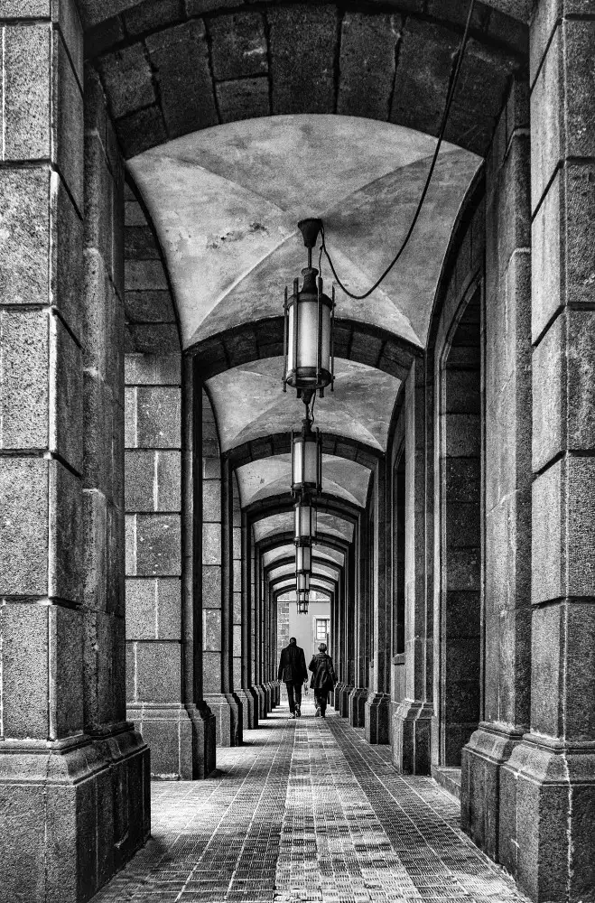 Alviani, Montserrat: City Portrait.