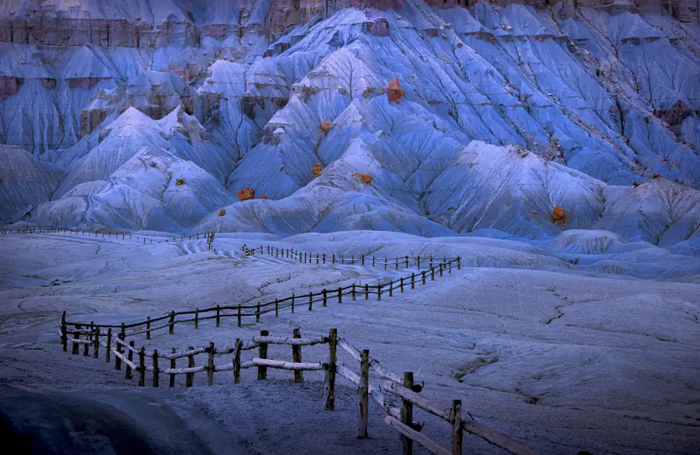 Jin, Jie: Crêtes de montagne