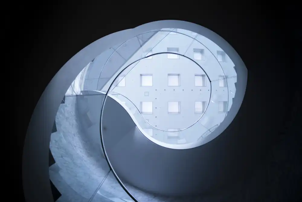Hara, Tomoshi: Spirale P