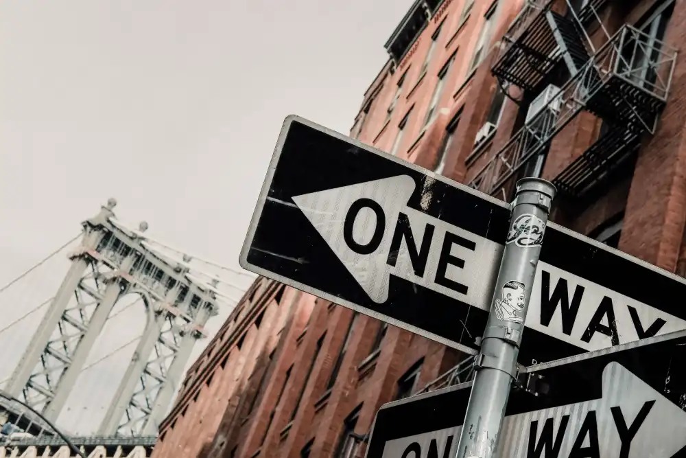 Martin, Rikard: Manhattan Bridge One Way