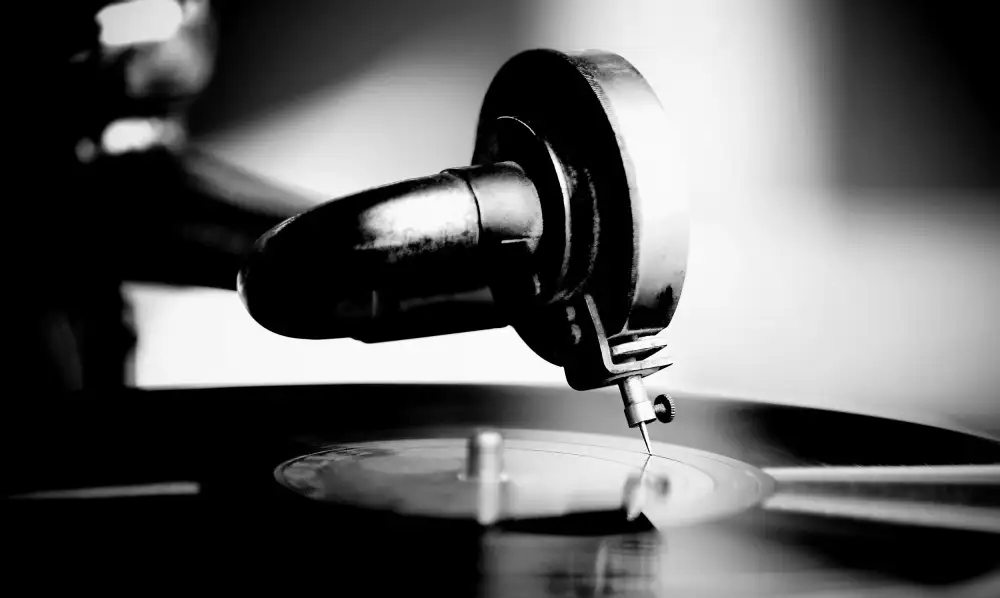 Wicklow, Jørgen: The record player