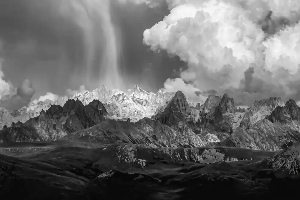 Wu, Irene: Reúne fuerza como una tormenta furiosa