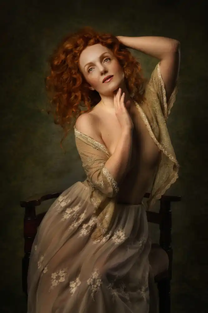 Mahony, O Kieran: Lady in thought