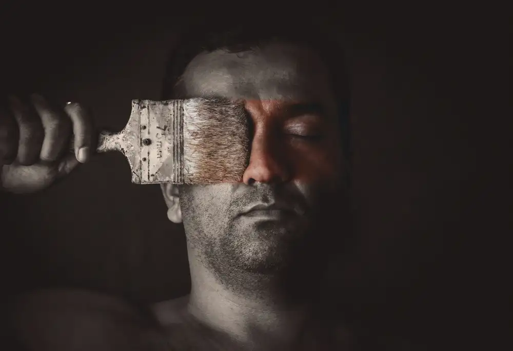 Dhuper, Sumit: Brush on Face