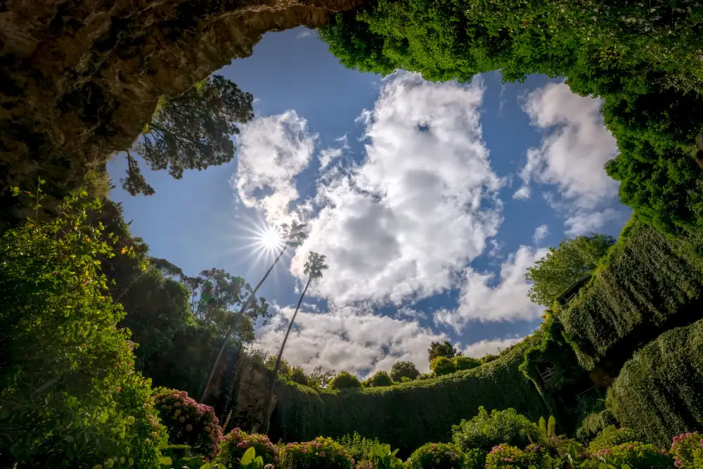 Yu, Zhen James: Umpherston Sinkhole