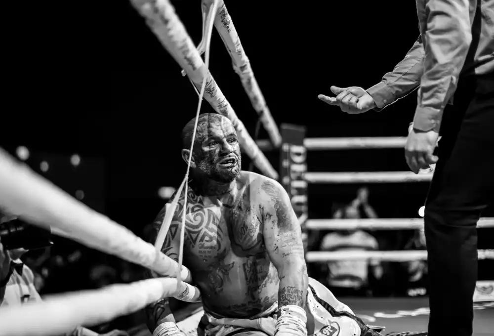 Sørensen, Jørgen: Knockout