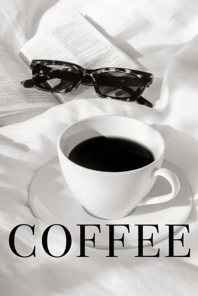 Studio, Pictufy: Kaffee im Bett